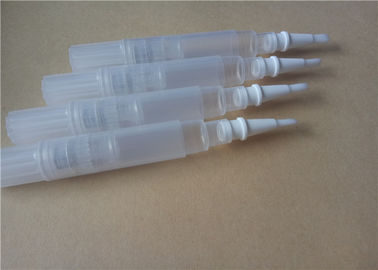 Imballaggio cosmetico del labbro di lucentezza della matita della verniciatura a spruzzo trasparente a doppio uso di colore
