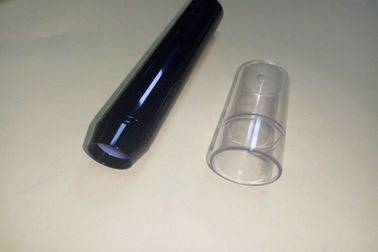 Un buon prezzo. Contenitori di rossetto vuoto su misura confezionati con 108,2 mm Certificazione SGS in linea