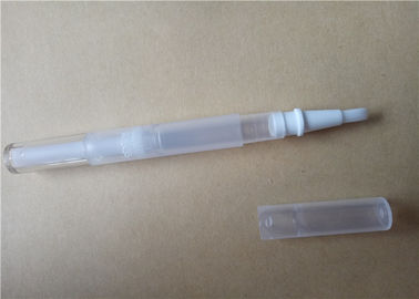 Un buon prezzo. Tubi di plastica multifunzionale per lucido labiale vuoto, colorato personalizzato lucido labiale rossetto in linea