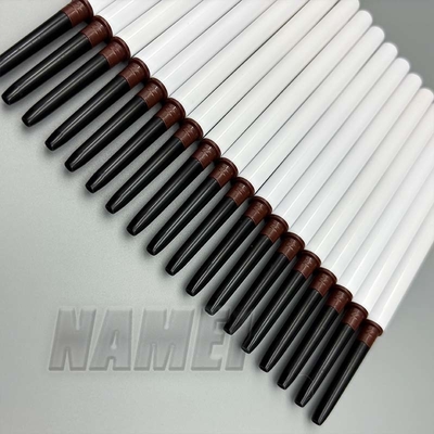 Un buon prezzo. Lipliner Custom Logo Vegan Lip Liner Matita Etichetta privata Lip Liner matita contenitore in linea