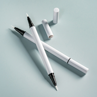 Un buon prezzo. Popolare tubo per eyeliner Custom vuoto eyeliner tubo Rocking perla eyeliner doppio tubo finito in linea