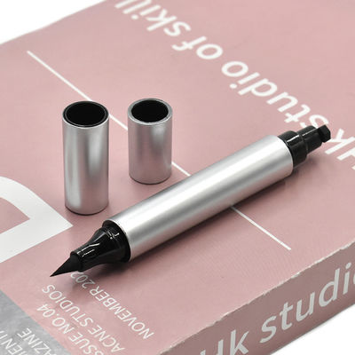 Un buon prezzo. Customize Empty Double Head 2 In 1 Liquid Winged Eyeliner Stamp Pen Tube Eye Liner Packaging Pencil Container in linea