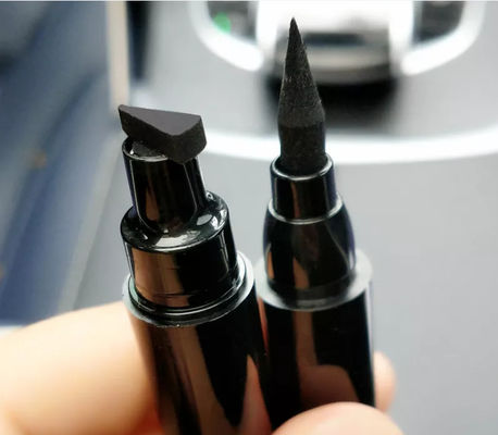 Un buon prezzo. Customize Color Plastic Tube Cosmetic Lip Gloss Brilliant Pen Packaging Shell Makeup Eyeliner Glue Pen Eyeliner Stamp in linea